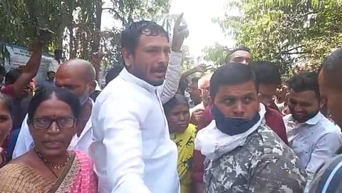 चंद्रपूर : बिबट्याच्या हल्ल्यात चिमुकल्याचा बळी; दुर्गापुरातील नागरिकांचा वेकोली उपक्षेत्रीय कार्यालयास घेराव