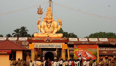 कर्नाटकात हिंदू मंदिरांच्या परिसरात मुस्लिमांना ‘स्टॉल बंदी’