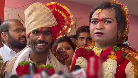 बीड : तृतीयपंथी सपना आणि बाळूचा थाटात झाला विवाह
