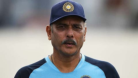 ‘BCCI’च्या मूर्ख नियमांमुळे कॉमेंट्री करू शकलो नाही : रवी शास्त्री
