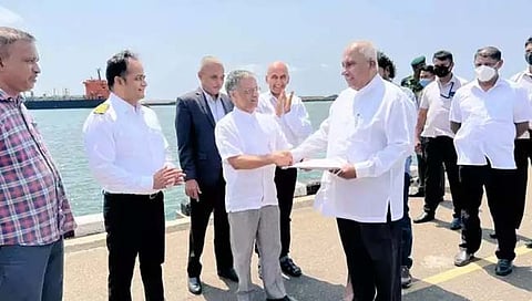 Sri Lanka Crisis : श्रीलंकेच्या मदतीला भारत धावला, ४० हजार मेट्रिक टन डिझेल पाठवले
