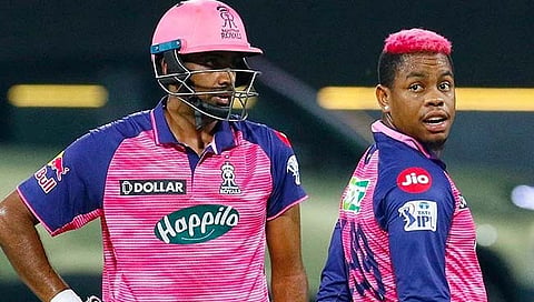 ‘R. Ashwin’ने अचानक ‘Retired Out’ होण्याचा निर्णय का घेतला?