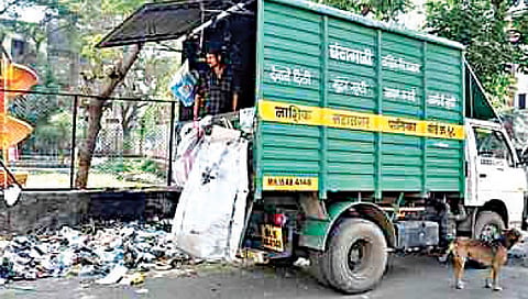 नाशिककरांना कचऱ्यासाठी आता द्यावा लागणार स्वतंत्र कर