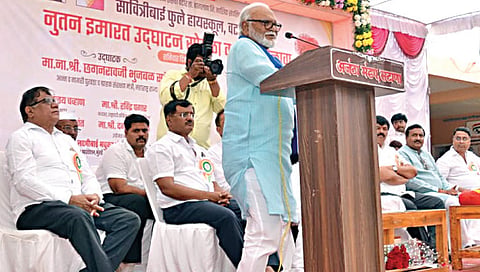 ओबीसींचे आरक्षण संपविण्याचा घाट, पालकमंत्री भुजबळ यांचा आरोप