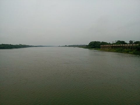 राजगुरूनगर : भीमा नदीपात्रात पाणी सोडण्याची मागणी