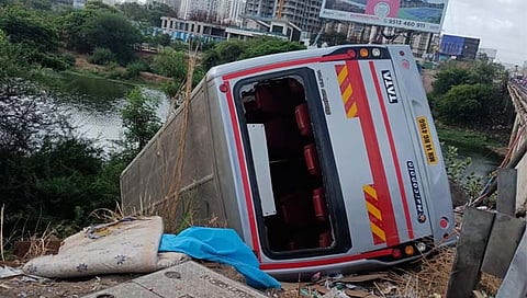 bus crashed