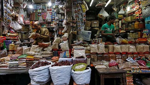 Inflation : महागाई गेल्या 8 वर्षातील उच्चांक पातळीवर! किरकोळ बाजारात भडका