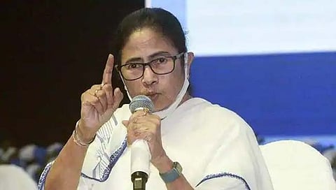 Mamata Banerjee : ममतांचा दे धक्का! राज्यपालांऐवजी मुख्यमंत्री असणार विद्यापीठांचे कुलपती