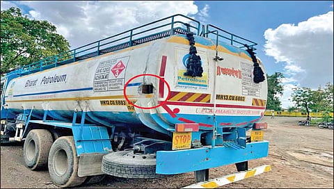 टँकरमध्ये चोरटा कप्पा करून 308 लिटर डिझेलची चोरी