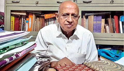 नवीन पिढी लिखाणात दिसतच नाही; संतसाहित्याचे अभ्यासक डॉ. अशोक कामत यांचे मत