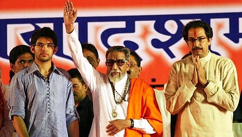 एकनाथ शिंदेंच्या आधी बंडू शिंगरे ते राज ठाकरे यांनीही शिवसेनेत केले हाेते बंड
