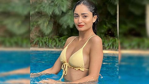 Tridha Choudhury : ‘आश्रम’च्या बबीताने स्विमिंगपूलमध्ये लावली आग, बॉबी म्हणायला लागला ‘जप नाम’ ‘जप नाम’!