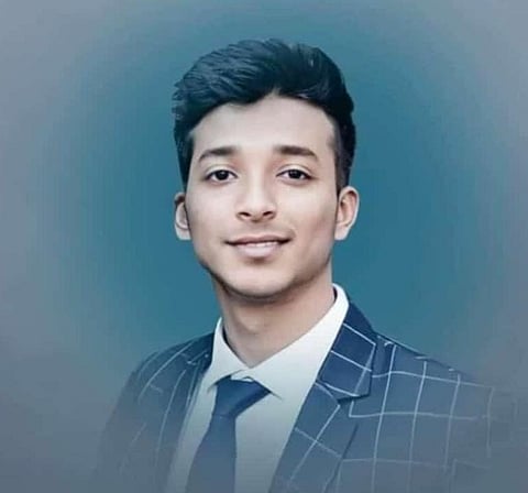 निमगाव केतकी: कारच्या समोरासमोर झालेल्या धडकेत इंदापूरमधील २३ वर्षीय युवक ठार