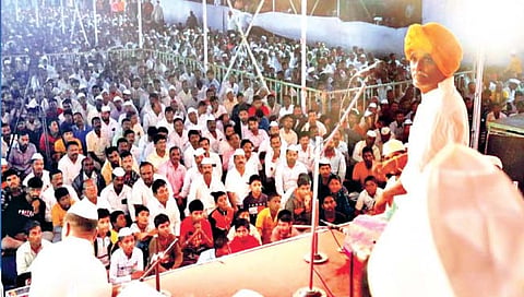 अध्यात्मामुळेच तरुण पिढी तरेल : इंदुरीकर महाराज