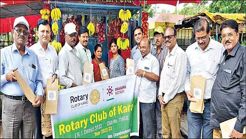 कराड : प्लास्टिक मुक्तीसाठी कराडात जनजागृती