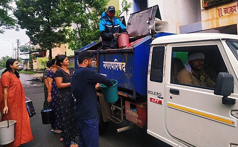 तळेगावात कचरागाड्यांचे सातत्याने काम