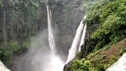 साताऱ्यातील ठोसेघर धबधबा