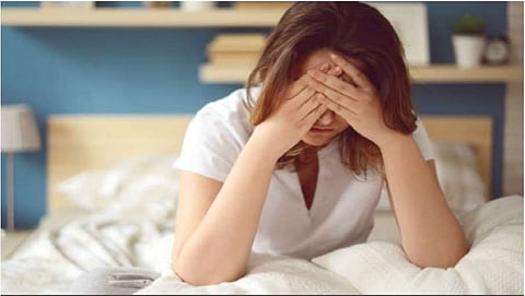 Menopause : रजोनिवृत्तीच्या भावनांचा सामना करताना…