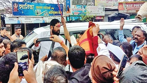 सातारा : प्रकल्पग्रस्तांचे प्रश्न युद्धपातळीवर सोडवणार : मुख्यमंत्री एकनाथ शिंदे