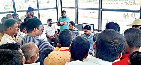 टोलला नागरिकांचा विरोध ! टोलमुक्त कृती समितीची स्थापना : सोमवारी ठरणार आंदोलनाची दिशा