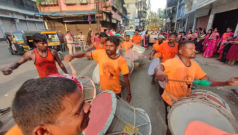 ठाणे : कल्याणमध्ये ‘मेळा गणपती’ विसर्जन मोठ्या उत्साहात