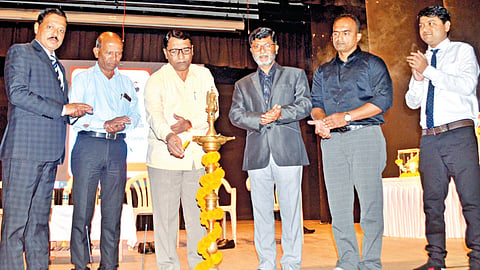कोल्हापूर : काळाची गरज ओळखून योग्य शाखा निवडल्यास करिअर यशस्वी होईल