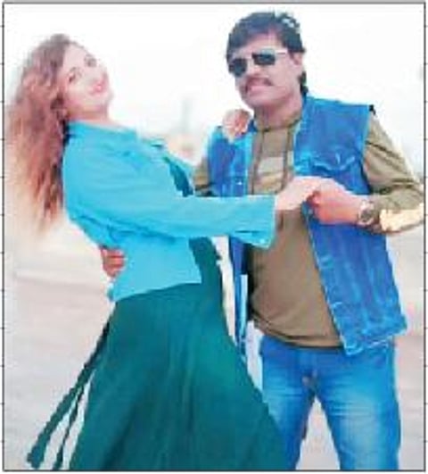 गंडा घालणारी ‘बंटी-बबली’ जेरबंद; गुजरातमधून स्वारगेट पोलिसांनी ठोकल्या बेड्या