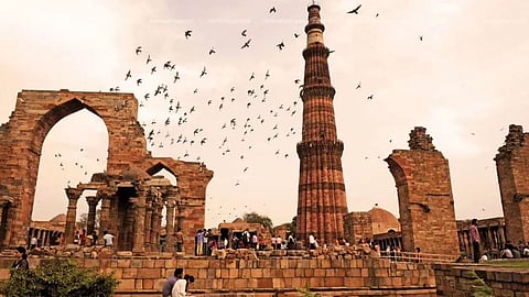 कुतुबमिनार ‘आमचाच’ असा दावा करणारी याचिका फेटाळली