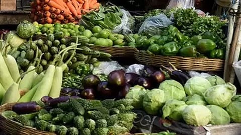 पिंपरी : पितृपक्षामुळे भाजीपाल्याच्या दरात वाढ