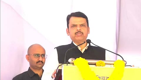 माझी आणि अशोक चव्हाणांची भेट नाही; फडणवीसांचे स्पष्टीकरण