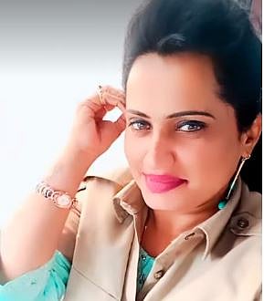 लेडी कंडक्टरचा धुमाकूळ, टिकटॉक व्हिडिओ करणे भोवले, एसटी महामंडळाने केले निलंबित