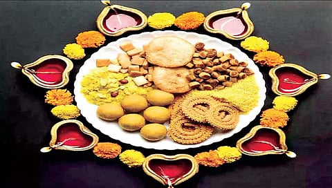 दिवाळीत ‘फराळ’तर करा, पण आरोग्याचीही काळजी घ्या