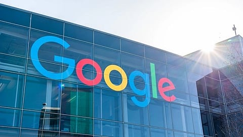 Google layoffs : सहका-यांना कामावरून कमी केल्याच्या निषेधार्थ 250 कर्मचा-यांचे गुगलमधून ‘वॉक आउट’