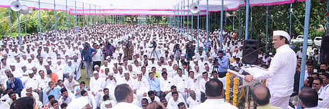 अकोले: कारखाना चालवणे हे वेड्या गबाळ्याचे काम नाही; अगस्ती कारखाना गळीत हंगाम शुभारंभ