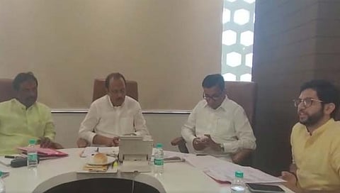 हिवाळी अधिवेशनाच्या पार्श्वभूमीवर विरोधी नेत्यांची महत्त्वपूर्ण बैठक