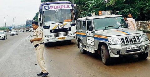 पुणे- मुंबई एक्सप्रेस’वेवर तपासणीसाठी आरटीओचा ॲक्शन प्लॅन तयार