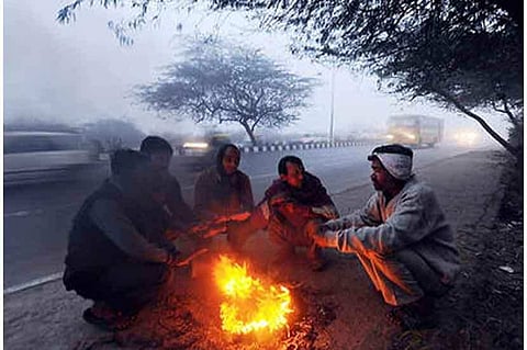 पुणे : थंड वार्यांमध्ये अडथळे आल्यामुळे थंडीची प्रतीक्षाच