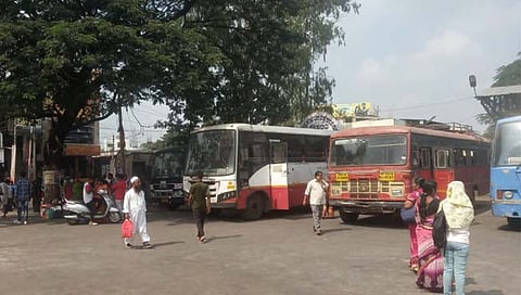 सीमावाद : अखेर महाराष्ट्र- कर्नाटक आंतरराज्य बससेवा सुरू