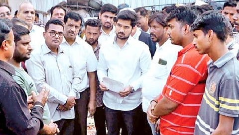 इंदिरानगरातील जळीतग्रस्तांसाठी तात्पुरत्या निवार्याची व्यवस्था करू : आ. ऋतुराज पाटील