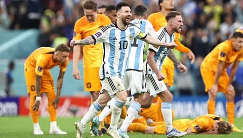 Fifa World Cup 2022 : मेस्सीच्या अर्जेंटिनाने नेदरलँडचे स्वप्न भंगवले, सेमीफायनलमध्ये धडक