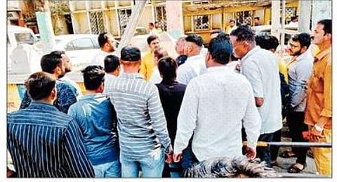 सांगली : धीरज सूर्यवंशी – अतुल माने यांच्यात हाणामारी