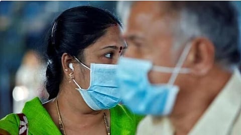 कोरोनाचा संसर्ग रोखण्यात मास्क कुचकामी: संशोधनातून माहिती उघड