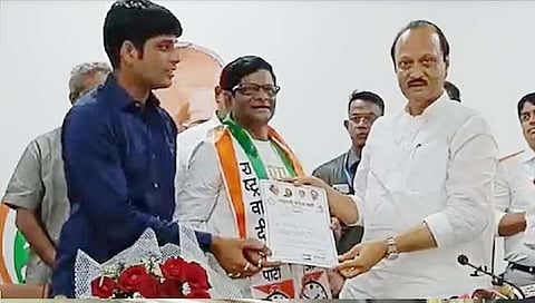 महाराष्ट्राची ‘हास्य जत्रा’ फेम प्रभाकर मोरे यांचा राष्ट्रवादीत प्रवेश