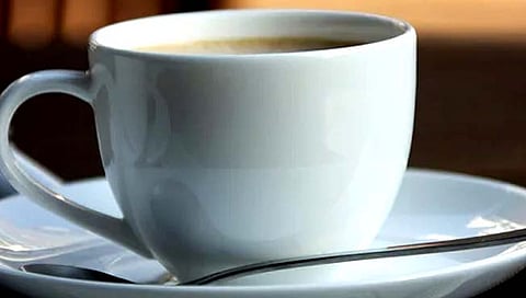 Coffee Bill : दोन कप कॉफीचे बिल तब्बल तीन लाख ६७ हजार