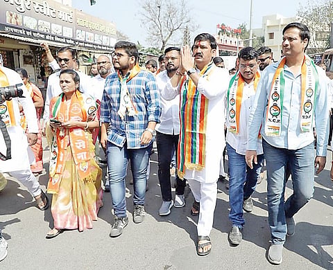 पिंपरी : जनतेला वार्यावर सोडणार्या भाजपचा पराभव निश्चित; रोहित पाटील यांची टीका