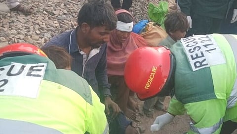 Blast in Pakistan : पाकिस्तानात ट्रेनमध्ये स्फोट; दोन जणांचा मृत्यू, चारजण गंभीर जखमी