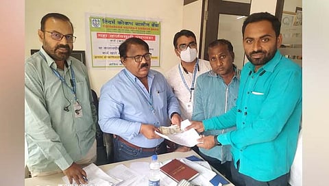 सोलापूर : विदर्भ कोकण ग्रामीण बँकेच्या ‘तडजोड’ योजनेतून ९९ शेतकरी कर्जमुक्त