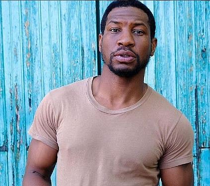Jonathan Majors : गर्लफ्रेंडला मारहाण केल्याप्रकरणी अभिनेता जोनाथनला अटक