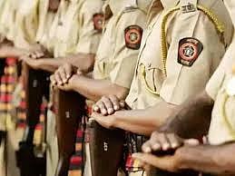 पुणे: वादग्रस्त पोलिसांना अधीक्षक दाखविणार मुख्यालयाचा रस्ता