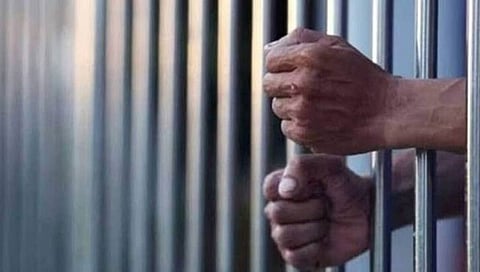 Crime News : अल्पवयीन मुलीवर अत्याचार करणार्यास 12 वर्षांचा कारावास